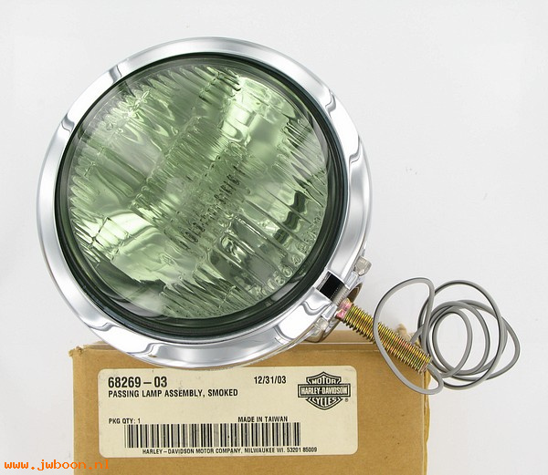   68269-03 (68269-03): Passing lamp - smoked - NOS - Softail FatBoy, FLSTF '00-
