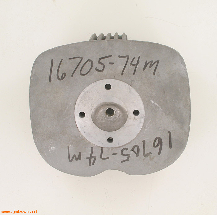   16705-74M (16705-74M): Cylinder head - NOS - Aermacchi Baja MSR-100 1974, in stock