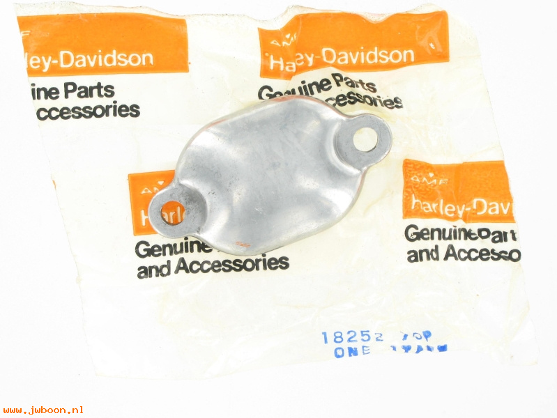   18252-70P (18252-70P): Tappet cover - NOS - Aermacchi Sprint SS,SX 350 73-74.AMF Harley-