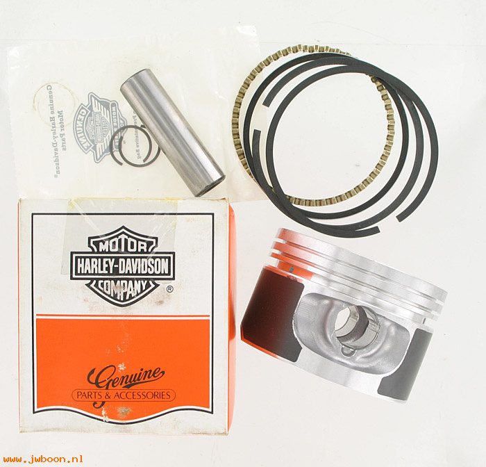   22205-88A (22205-88A /22651-88C): Piston with rings and pin - NOS - Sportster XLH 1200 88-03. Buell