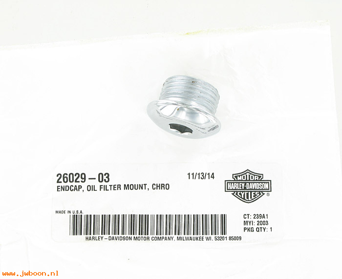   26029-03 (26029-03 / 26339-03): End cap - oil filter mount - NOS - Touring. Twin Cam