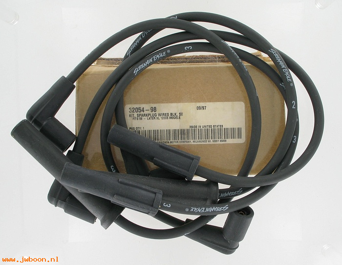   32054-98 (32054-98): Terminated 8mm plug wire kit - Screamin' Eagle - NOS - XL1200