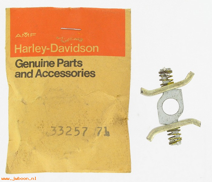   33257-71 (33257-71): Friction shoe assy. - NOS - Snowmobile, Y 398 '71-'72. AMF H-D