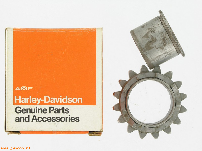   33460-74 (33460-74): Starter ratchet gear & spacer - Ironhead XL's '71-early'79, NOS