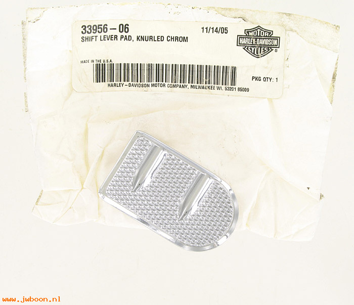   33956-06 (33956-06): Shift lever pad - knurled - NOS
