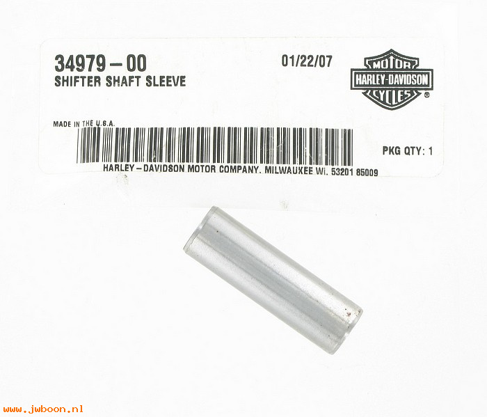   34979-00 (34979-00): Sleeve, shifter shaft - NOS - Twin Cam '00-'06
