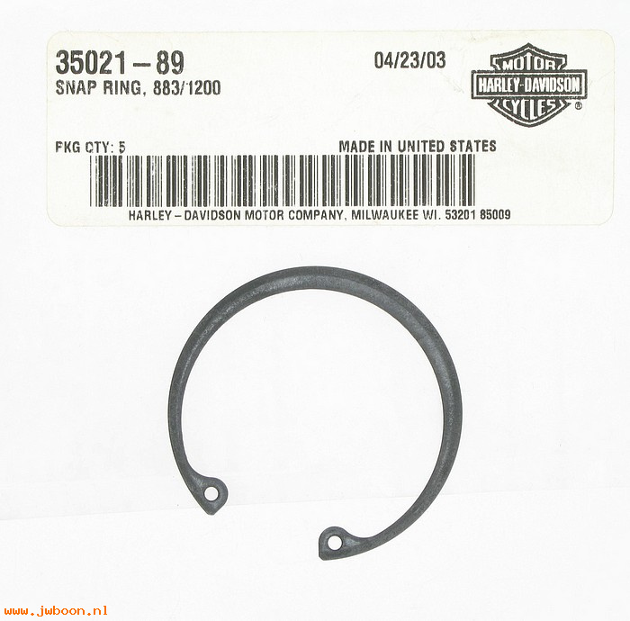   35021-89 (35021-89): Retaining ring, access door, NOS-XL 91-05. Buell 95-02. EVO 94-98