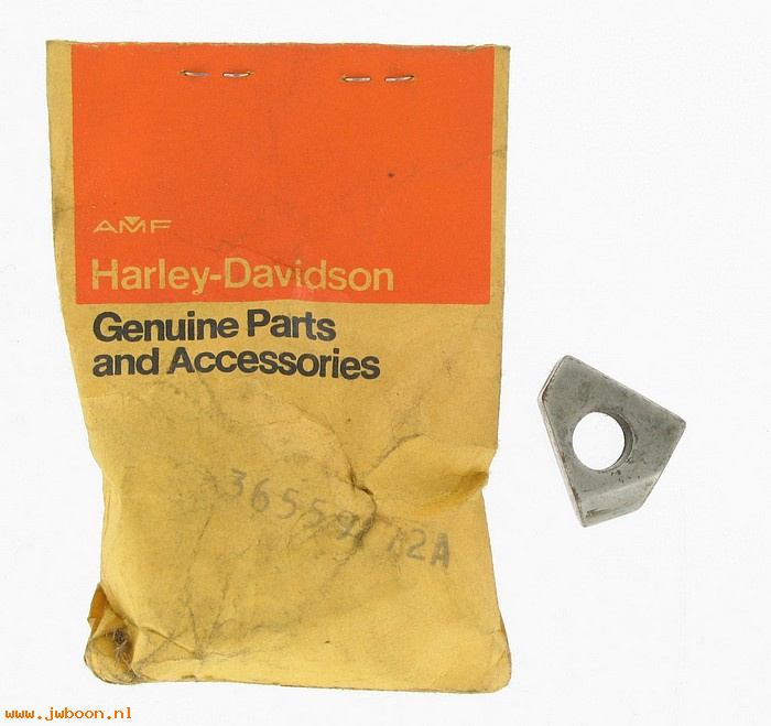   36559-72A (36559-72A): Weight, drive cup - NOS - Snowmobile, Y398,Y440 71-75. AMF H-D