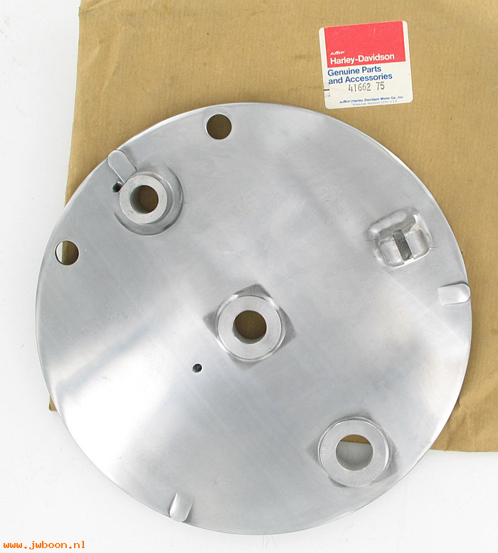   41662-75 (41662-75): Side plate, brake - NOS - Ironhead XLH, XLCH 75-'78. AMF H-D