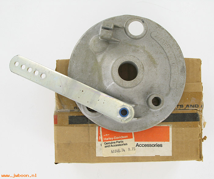   41846-74 (41846-74): Side plate, with anchor bracket - NOS - SX175, SX250 L74-75. AMF