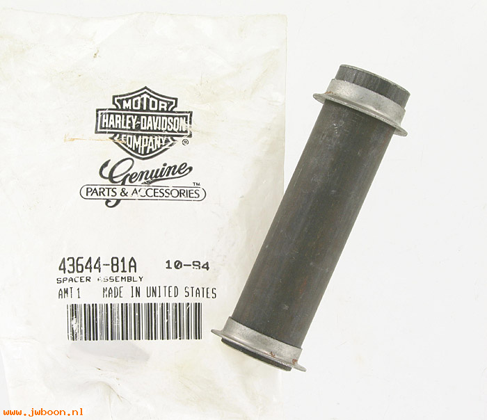   43644-81A (43644-81A): Spacer - between bearings - NOS - Tour Glide FLT, Classic '80-'83
