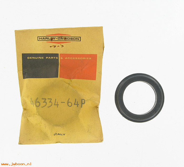   46334-64P (46334-64P): Rubber ring, fork cover - NOS - Sprint C 65-66. Sprint H,SS 64-70