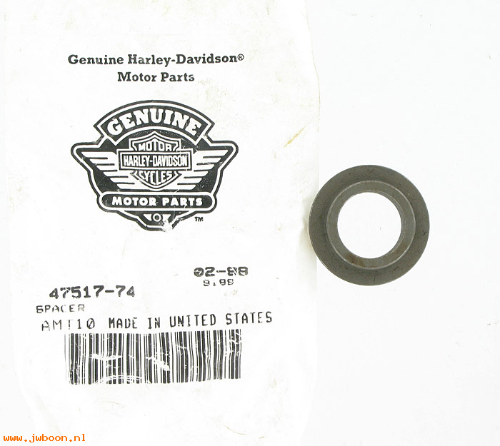   47517-74 (47517-74): Spacer, pivot bolt, right side / bearing, outer - NOS - XL L74-81