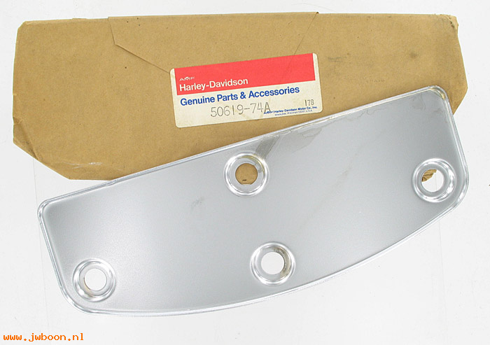   50619-74A (50619-74A): Upper plate - rubber mounted footboard - NOS - Touring '66-'84