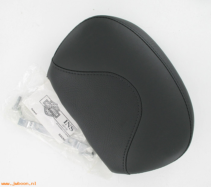   51130-98 (51130-98): Smooth bucket passenger backrest pad - NOS - Sportster XL,Softail