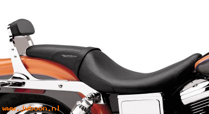   52284-96A (52284-96A): Badlander seat - "Harley-Davidson" script - NOS - FXD '96-'03