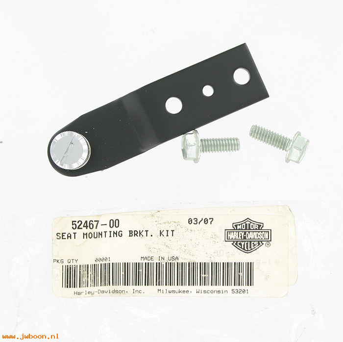   52467-00 (52467-00 / 51798-00): Seat mounting bracket kit - NOS - Softail '00-'06