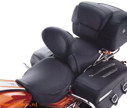  52981-98A (52981-98A): Touring seat - NOS - FLHRCI, Road King Classi c