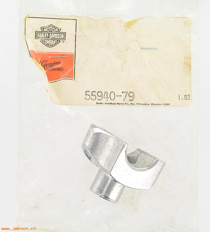   55940-79 (55940-79): Clamp, handlebar, lower right - NOS - Electra Glide FL '80-'83