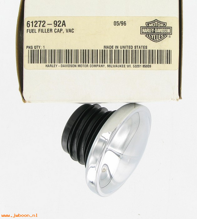   61272-92A (61272-92A): Fuel filler cap, VAC,right-hand threads, NOS - XL,FXR,FXD,Softail