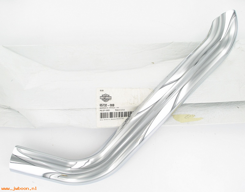   65732-00B (65732-00B): Exhaust shield - front - NOS - Softail '00-'09