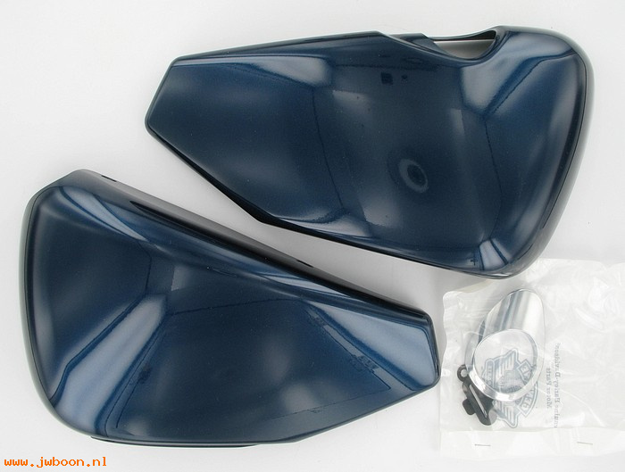   66263-04XE (66263-04XE): Left and right side cover kit - luxury blue - NOS - XL's '04