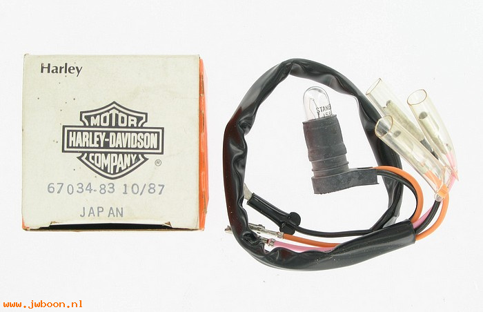   67034-83 (67034-83): Tachometer bulb&socket-NOS-FXRT 83-85.FXRS,FXRP 84-93.FXLR 87-94