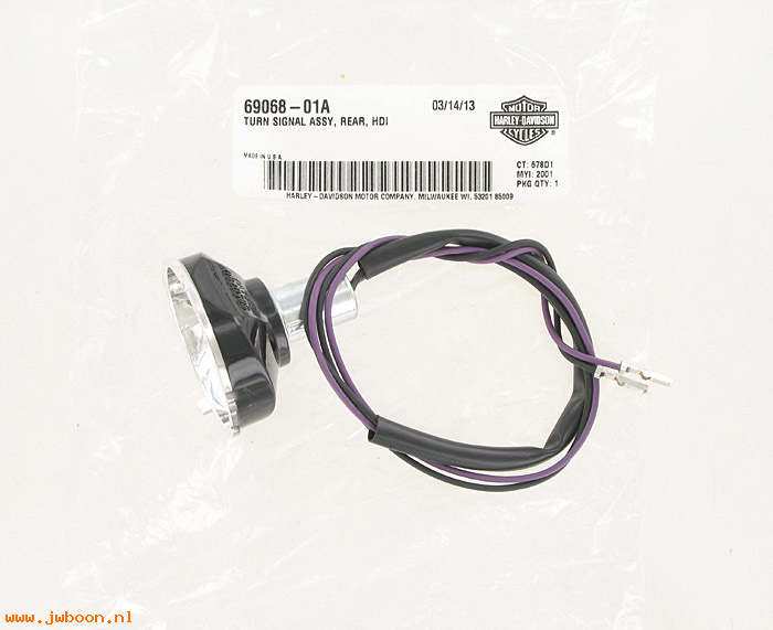   69068-01A (69068-01A): Socket assembly, rear turn signal - NOS - V-rod