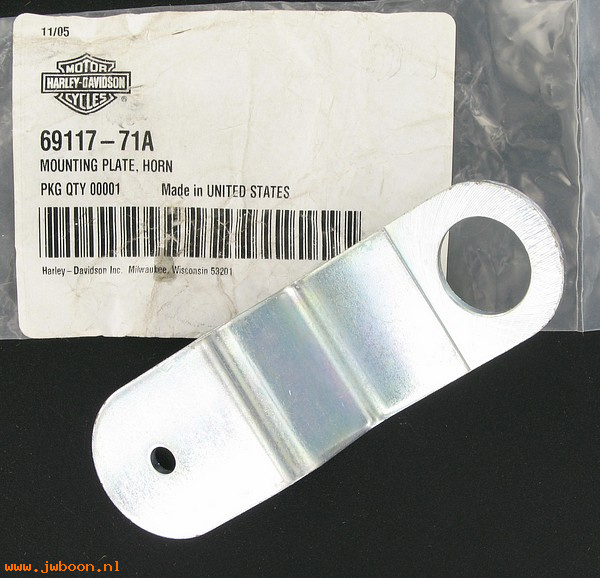   69117-71A (69117-71A): Plate, horn mounting - low seat kit - NOS - Sportster XL '54-'85
