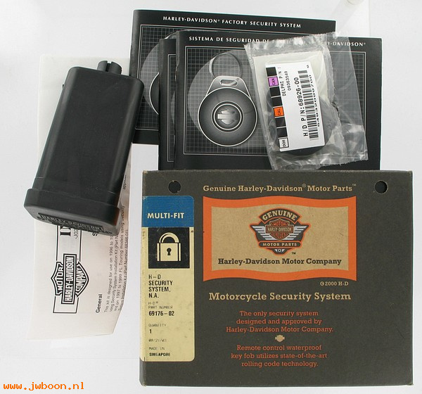   69176-02 (69176-02): Security system - North America - NOS - FXD 96-99. Touring 97-99