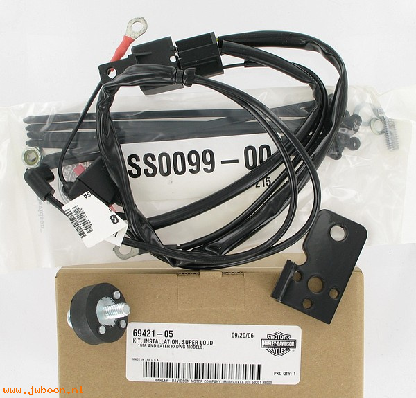   69421-05 (69421-05): Installation kit for premium horn 69423-05 - NOS - FXDWG '96-