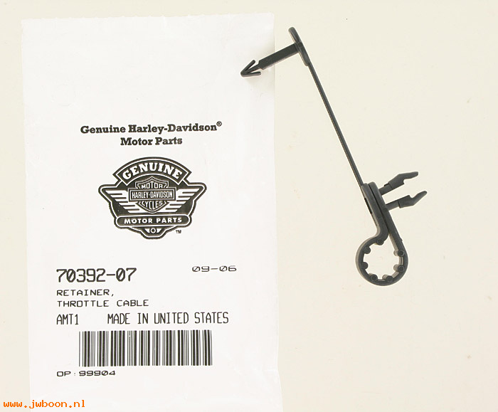   70392-07 (70392-07): Retainer - throttle cable - NOS - Softail