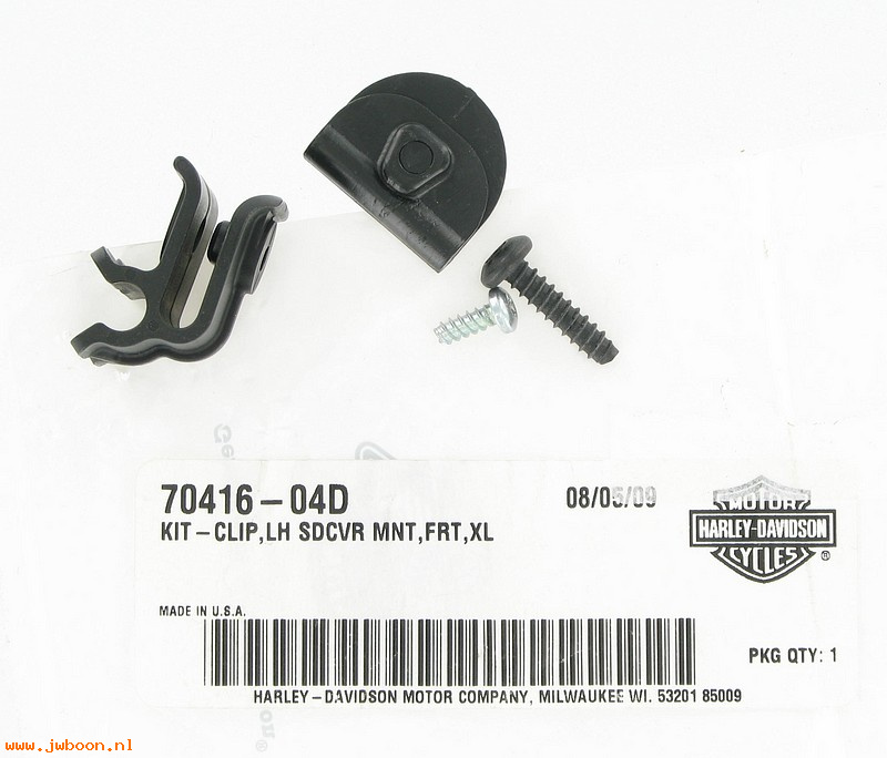   70416-04D (70416-04D): Clip - side cover mounting, left, front- NOS - Sportster XL 04-09