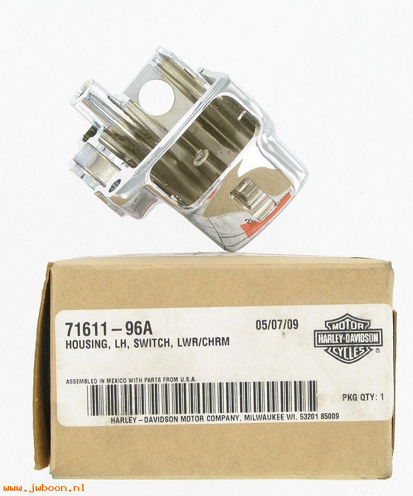   71611-96A (71611-96A): Switch housing - lower, left - NOS - FLHXSE 09-10