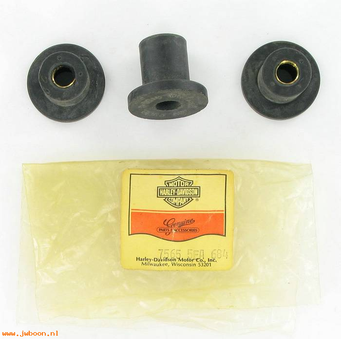       7565 (    7565): Well nut, 3/8"-16 - NOS - FXRP, Police Low Rider late'84
