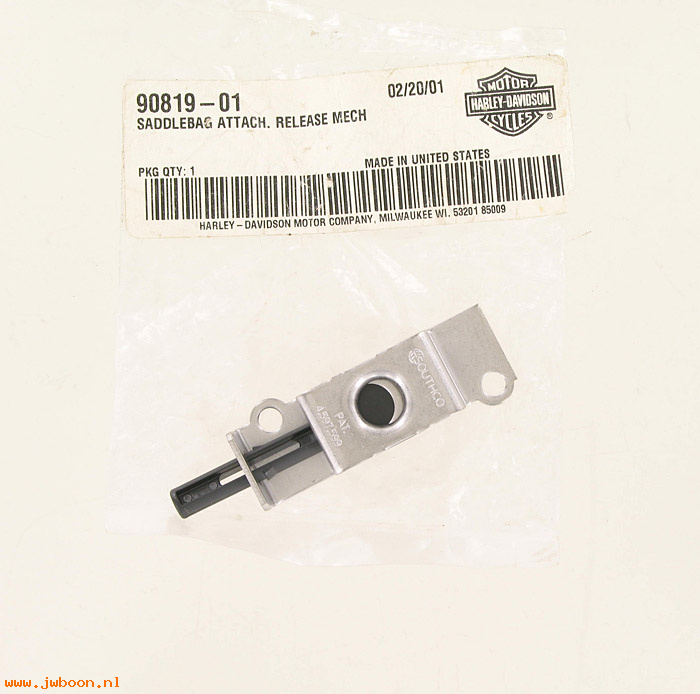   90819-01 (90819-01): Saddlebag attach / release mechanism - NOS - FXDXT