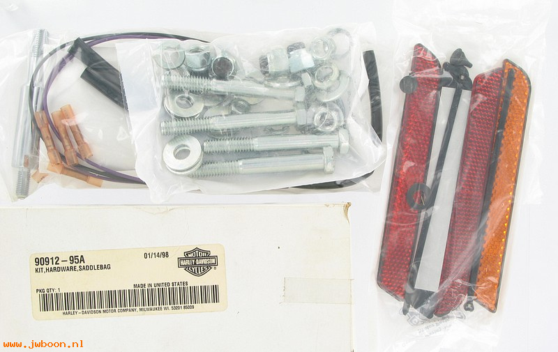   90912-95A (90912-95A): Saddlebag hardware kit - NOS - FXSTB