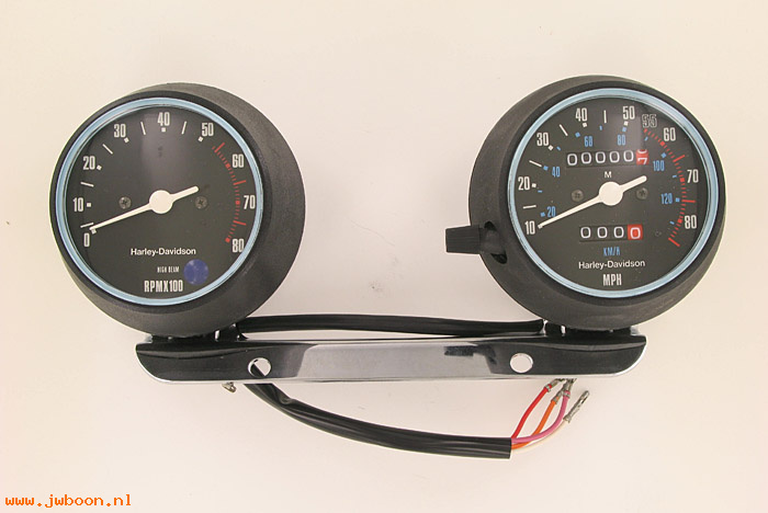   92054-82 (92054-82): Speedometer and tachometer assembly - Miles - NOS - FXR