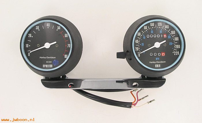   92057-82 (92057-82): Speedometer and tachometer assembly - Kilometers - NOS - FXR 1982