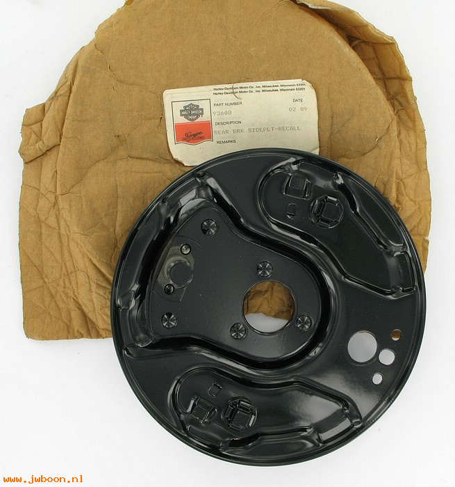   93608 (93608): Safety Recall code 065 - Sidecar brake sideplate -NOS- LE,CLE,TLE