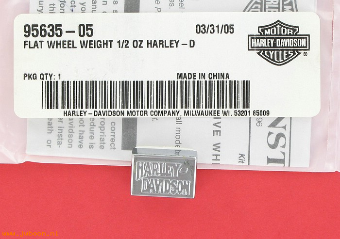   95635-05 (95635-05): Decorative wheel weight - "Harley-Davidson" - NOS