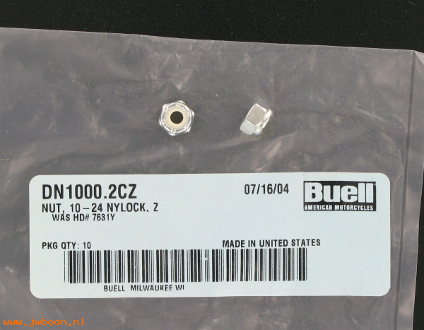  DN1000.2CZ (    7631Y): Nut, 10-24 nylock - NOS - Buell S2/S3 Thunderbolt '95-'02