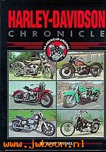 L 662 (): Book - Harley-Davidson Chronicle, in stock