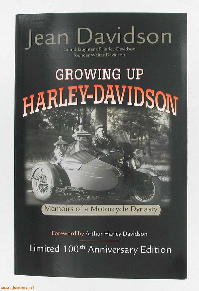 L 688 (): Book - Growing Up H-D - autographed by Jean Davidson - paperback