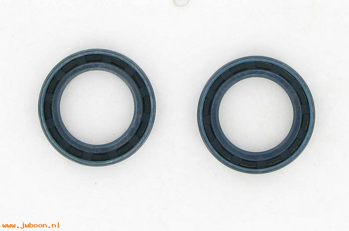 R     12033 (   12033 / 22962): Oil seal, roller bearings - Snowmobile.TX,SX 73-75.X-90.Baja.SXT