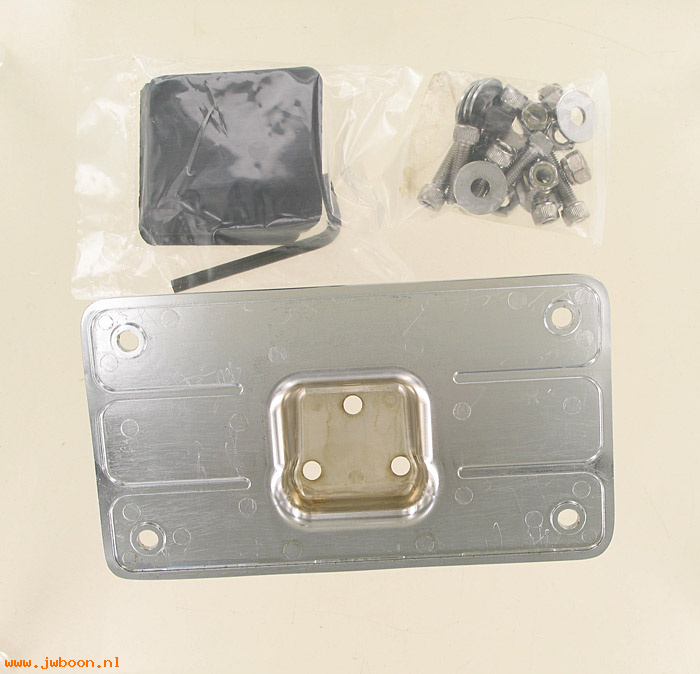 R  60280-07 (60280-07): Layback license plate mount