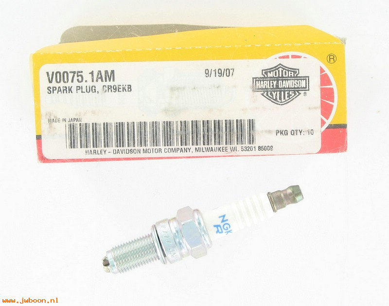   V0075.1AM (V0075.1AM): Spark plug - NOS - Buell 1125R